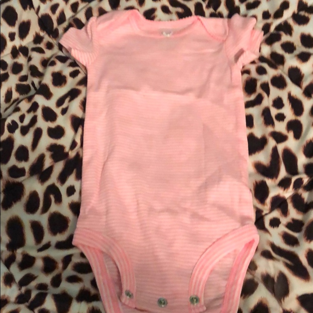 Shirt sleeve onesie